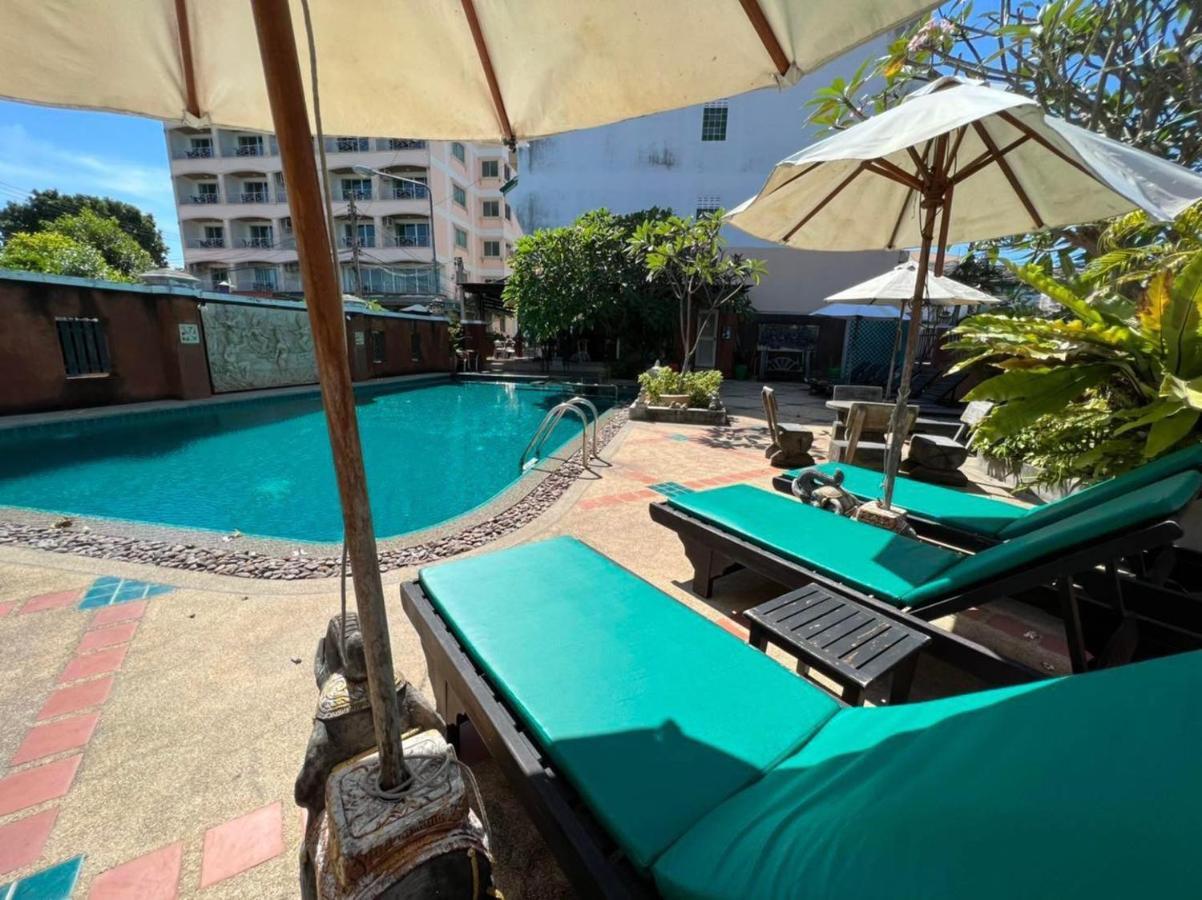 Pattara Mansion พัทยา Hotel Pattaya Bagian luar foto