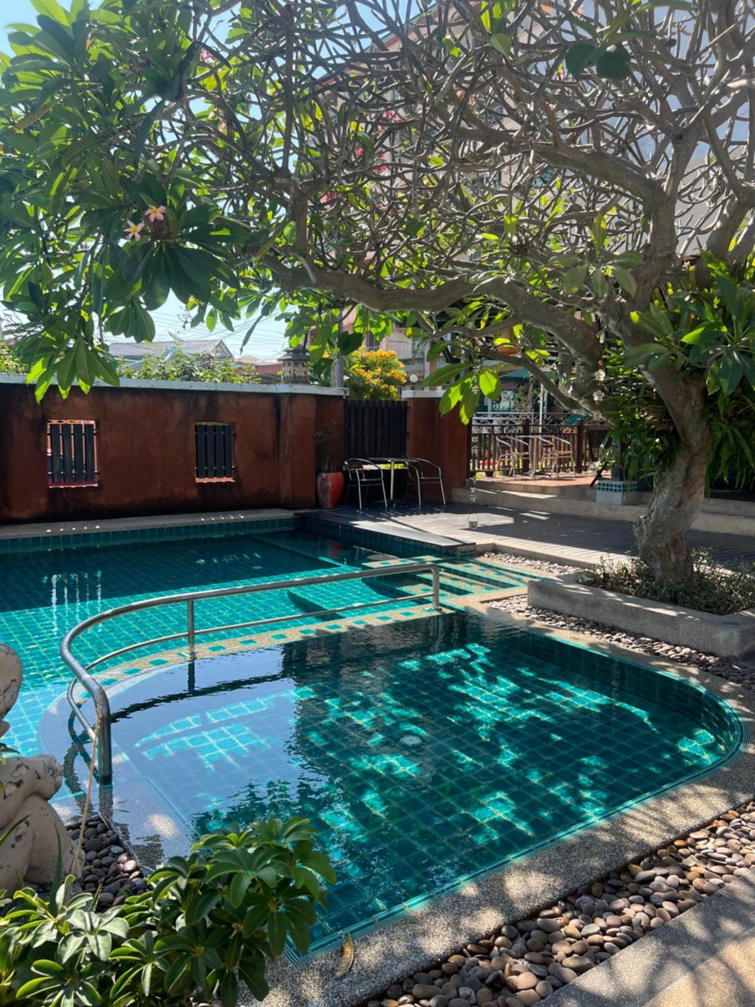 Pattara Mansion พัทยา Hotel Pattaya Bagian luar foto